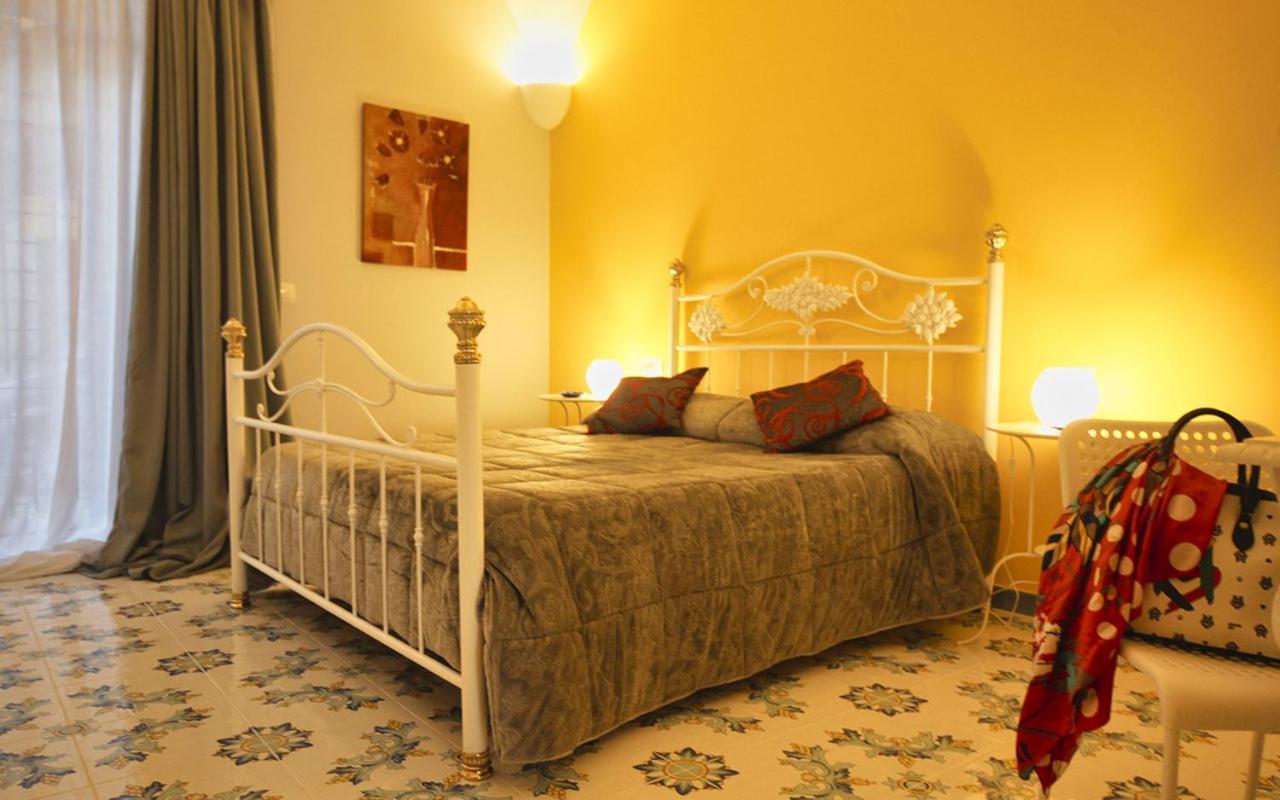 노쎄라 수페리오레 Domus Vilu B&B 외부 사진