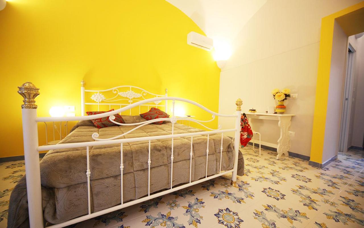 노쎄라 수페리오레 Domus Vilu B&B 외부 사진