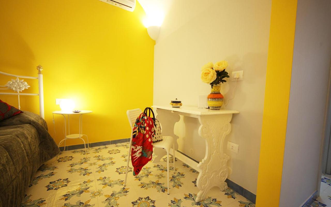 노쎄라 수페리오레 Domus Vilu B&B 외부 사진